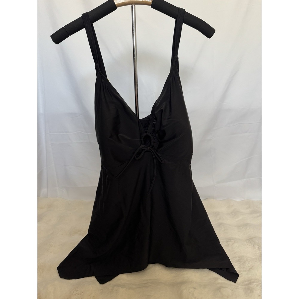 Tropical Culture / Swimsuits-For-All, Woman's Tankini Top, Black, Size‎ 24- NWT!